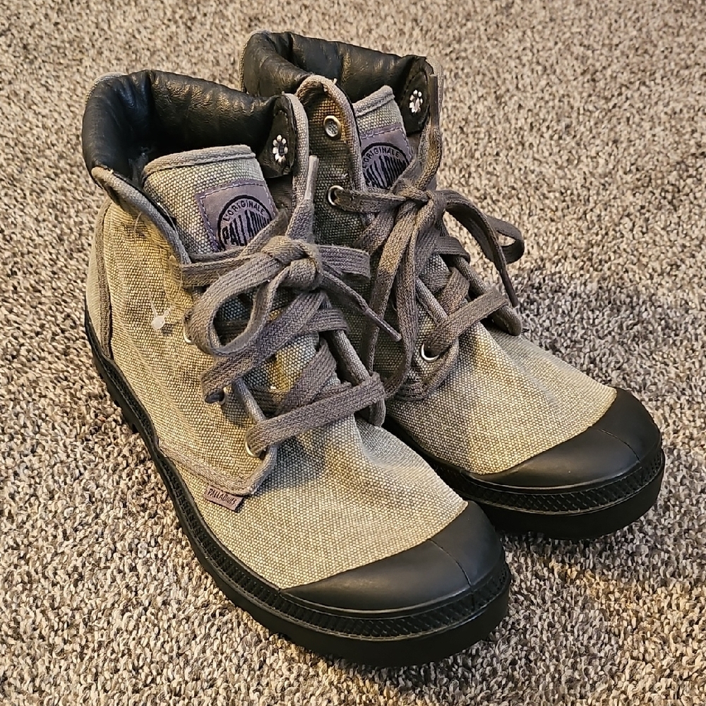 Palladium Olive Green High-Top Sneakers ~ Size 11 USA ~43 EUR